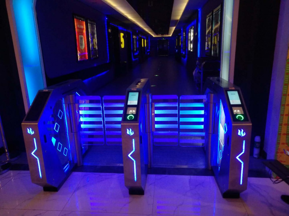 湖北孝感金逸影城成功安裝圣奧特SAT-021雙通道閘機(jī)