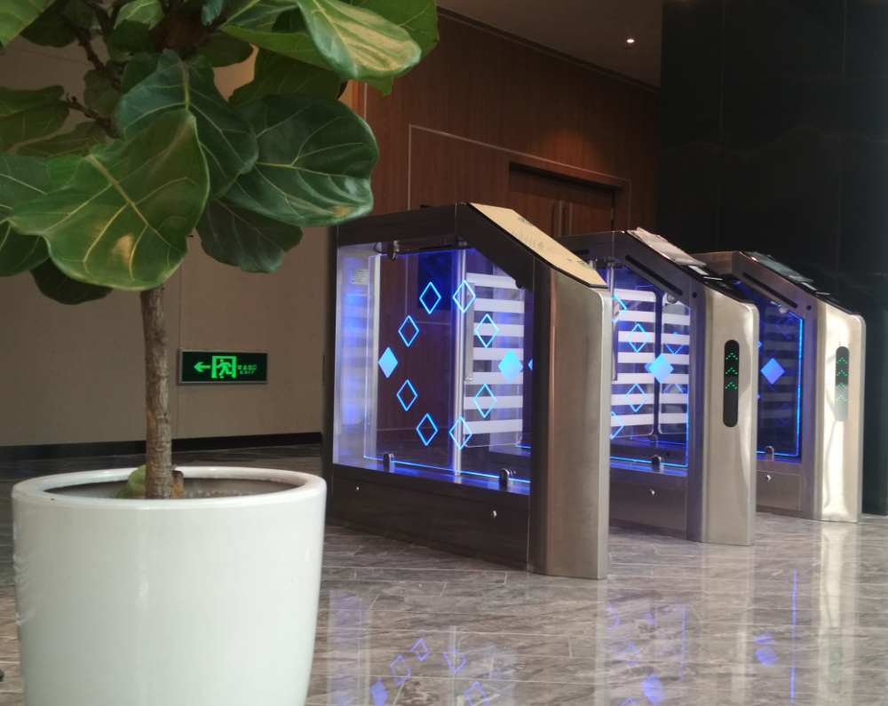 【案例】洛陽正大影城成功安裝圣奧特SAT-021影院閘機